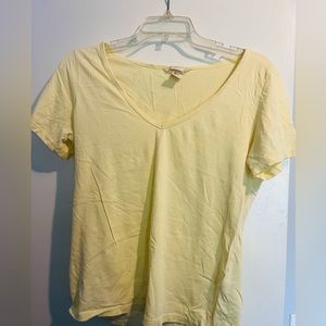 H&M yellow v-neck tshirt